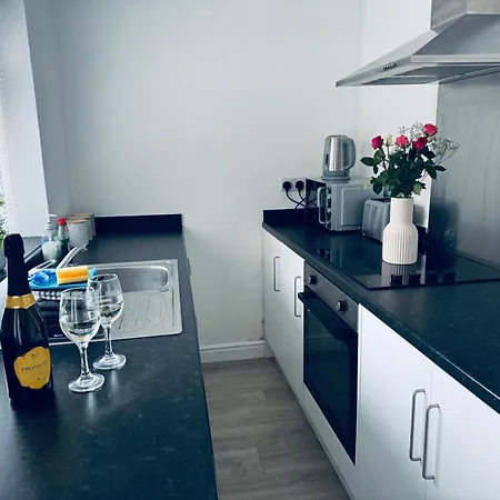 Holly Terrace - 2 Bedrooms - Sleeps 3 Tatil Evi *